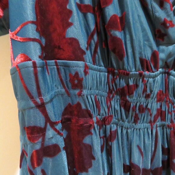 ESHAKTI WAYWARD FANCIES Floral Velvet Burnout Smocked Waist Tiered Dress Evening - Picture 7 of 16